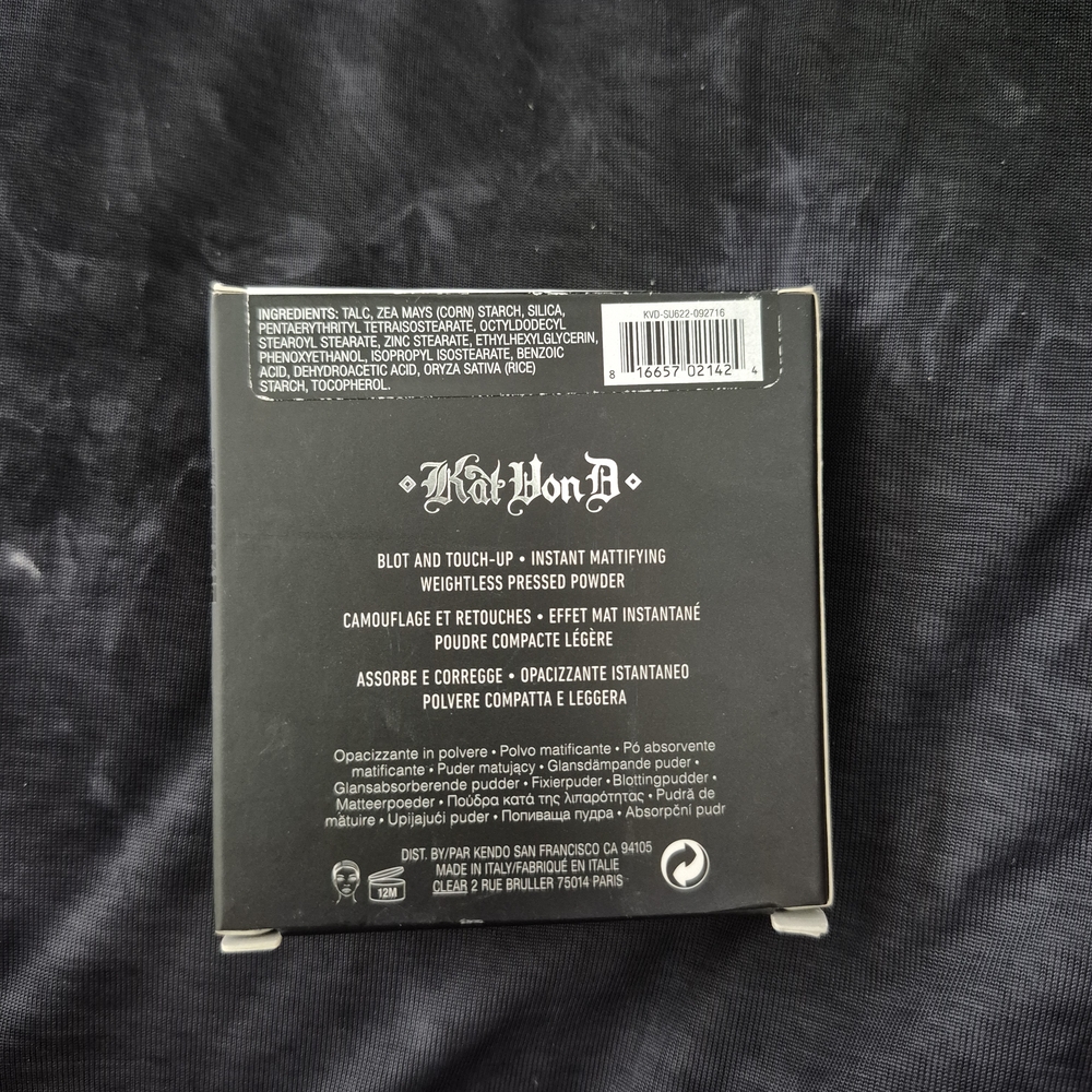 KVD Lock-It Setting Powder - Picture 3 of 6